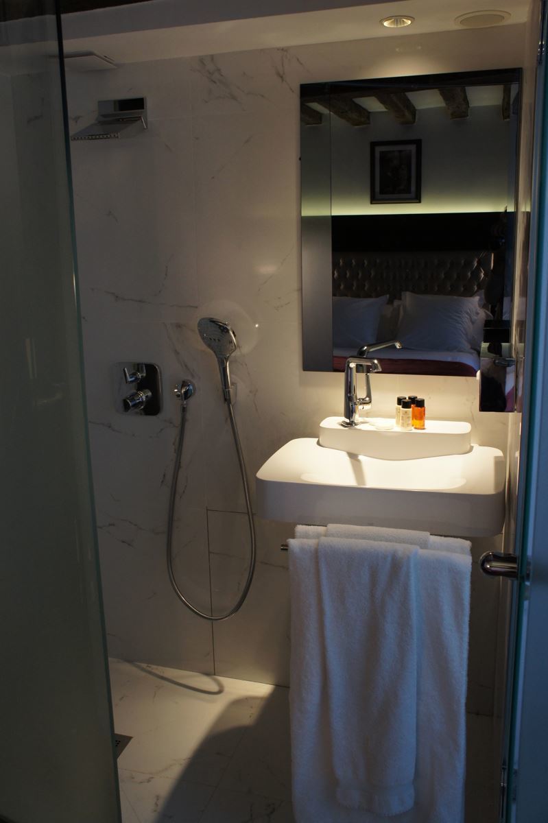Hotel Tonic Saint Germain Des Prés Parigi